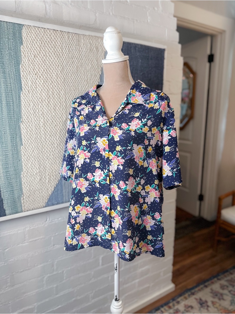 Worthington Essentials Navy Floral & Polka Dot Button Up Short Sleeve Shirt